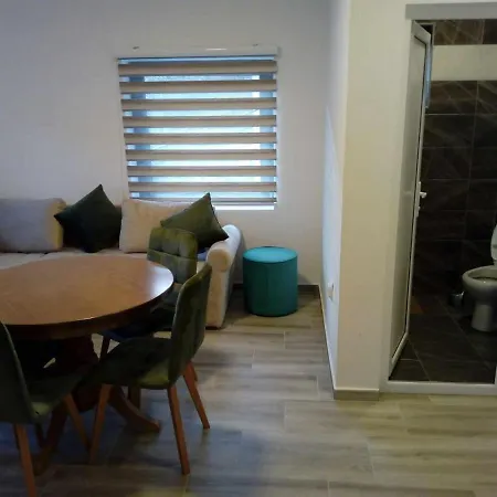 ベッド・アンド・ブレックファスト Std Cvetkovic