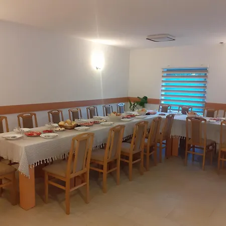 ベッド・アンド・ブレックファスト Std Cvetkovic Crni Vrh